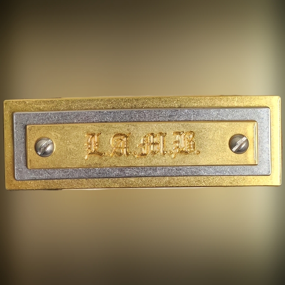 #P  L.A.M.B. Women's Genuine Leather Purse with Zippered pocket on the inside - Picture 15 of 16